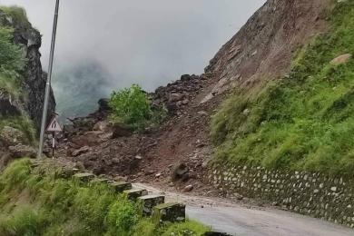 पहिराका कारण कालीगण्डकी करिडोरसहित विभिन्न सडकमा आवतजावत रोकियो